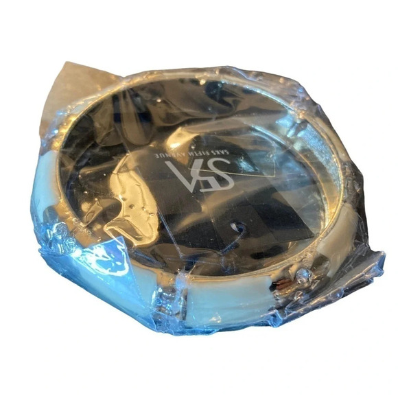 SAKS FIFTH AVENUE Cream/Gold Accents Hinged Bangle Bracelet New In Packaging NWT - Picture 6 of 6